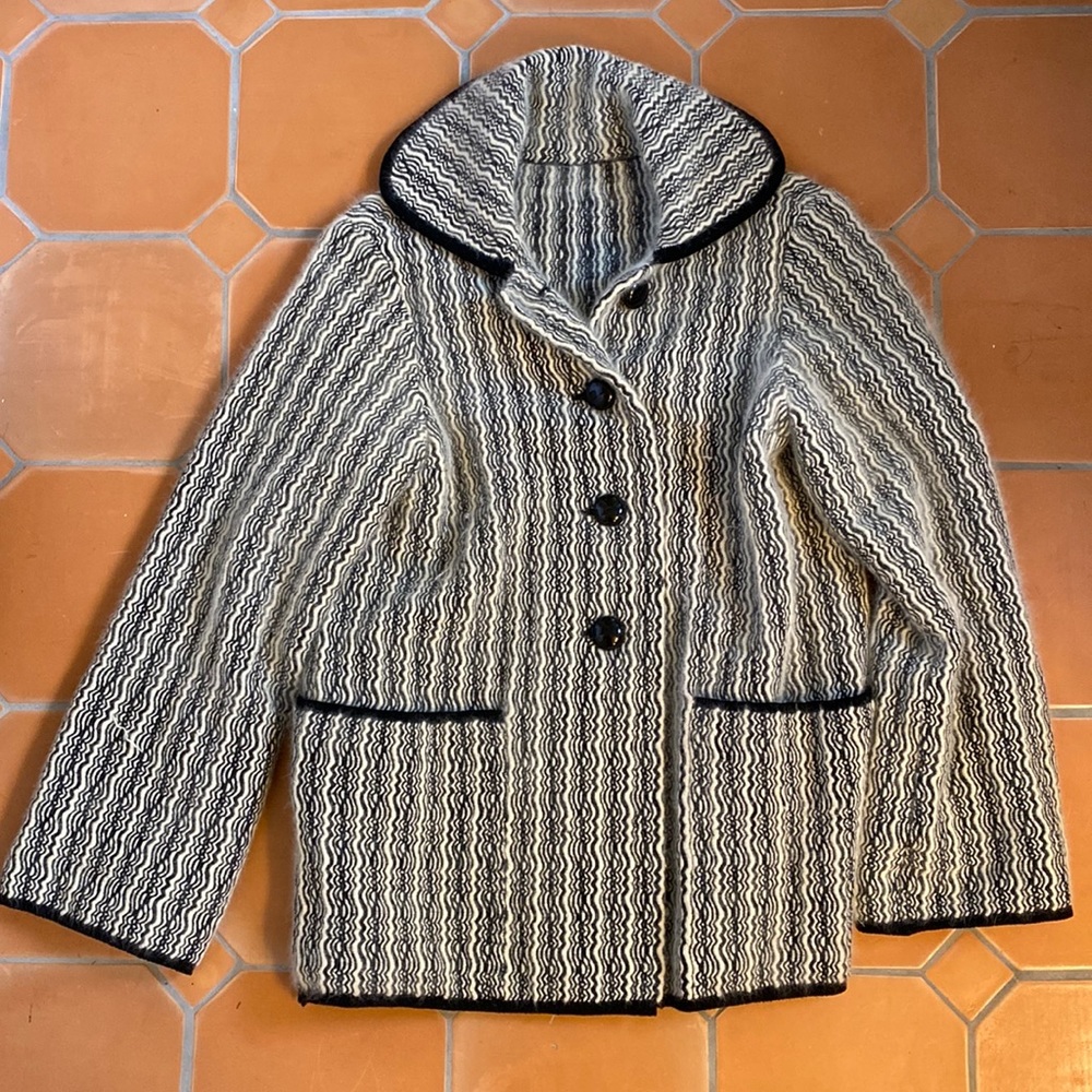 Vintage Finnegan’s of Bond Street soft wool blend jacket size medium / large